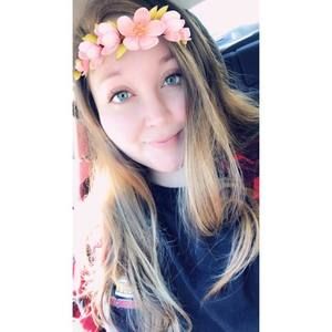 Meet your Posher, Casey